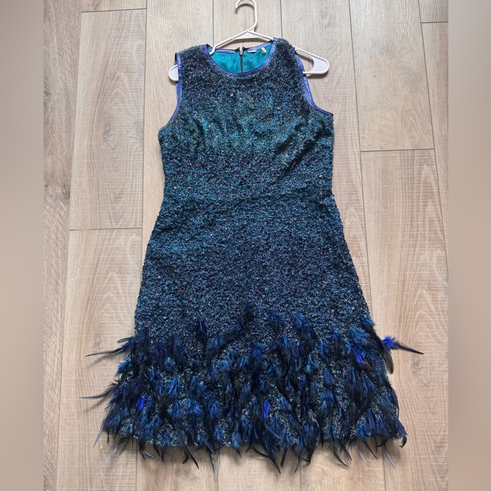 Elie Tahari Lyra Shift Dress Teal-Blue Sleeveless Feather Hem Mini Dress Luxury - Picture 2 of 11